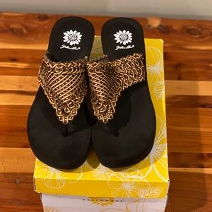 Yellow box sandals size 9